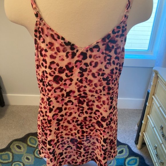 Torrid Pink Leopard Tie Front Tunic Cami Sz 0 - Picture 2 of 4